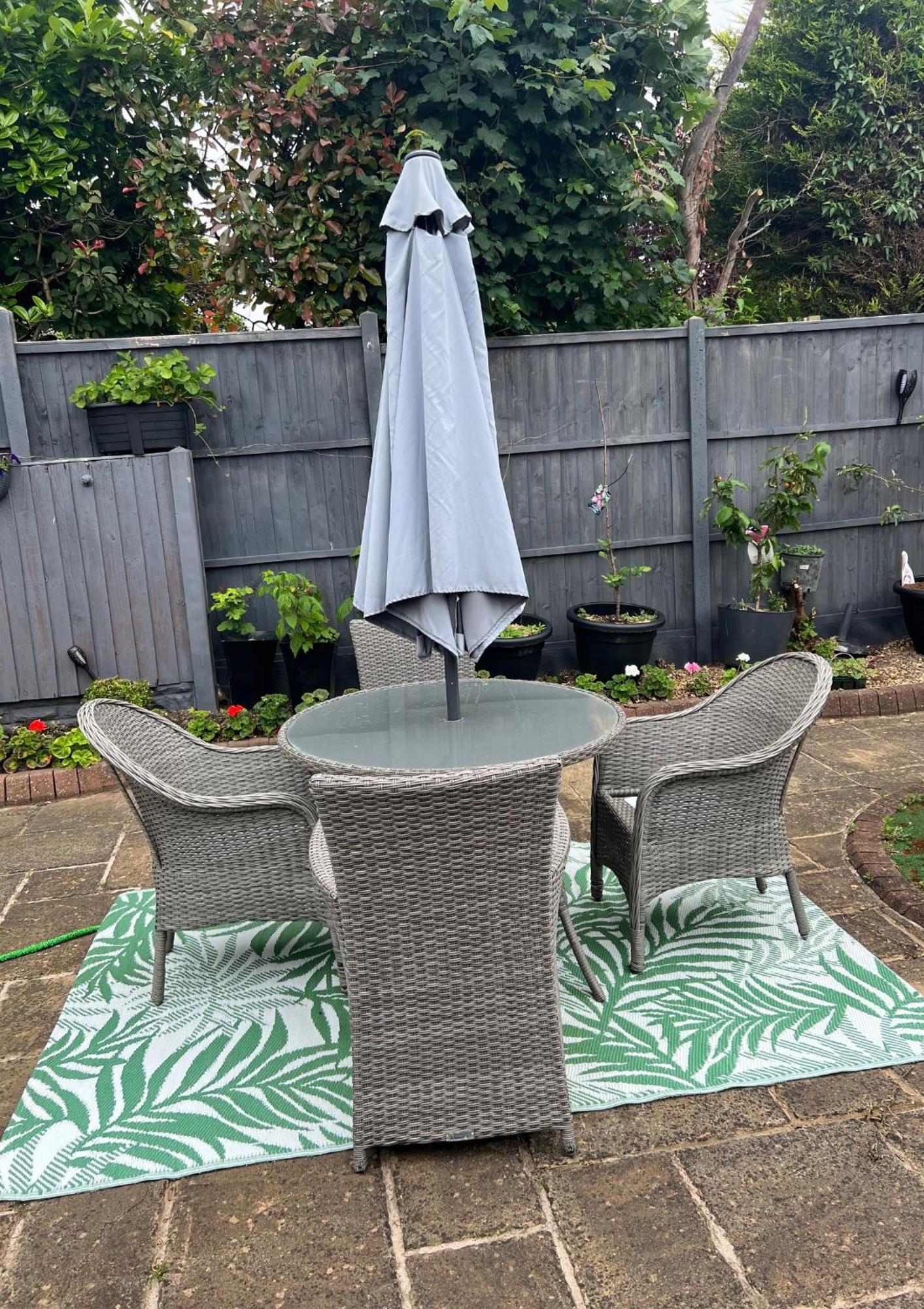 Double In Great Barr Near M5 - M6 - Parking - Tv Bed-garden *